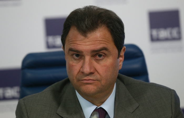 Пирумов Григорий Ульянович, заместитель Министра культуры Российской Федерации с 8 сентября 2015 по 6 декабря 2016 года. Сознался в мошенничестве и был осужден в 2017 году; в мае 2018 года был арестован по новому делу о хищении средств, выделенных на строительство комплекса зданий Эрмитажа.