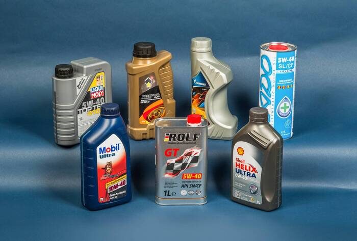 На качестве моторного масла лучше не экономить. Фото: shop.tts.ru