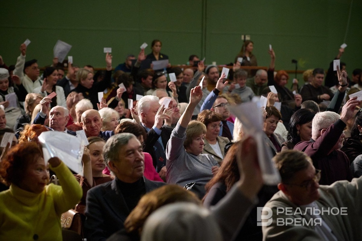    Голосование. Динар Фатыхов / realnoevremya.ru