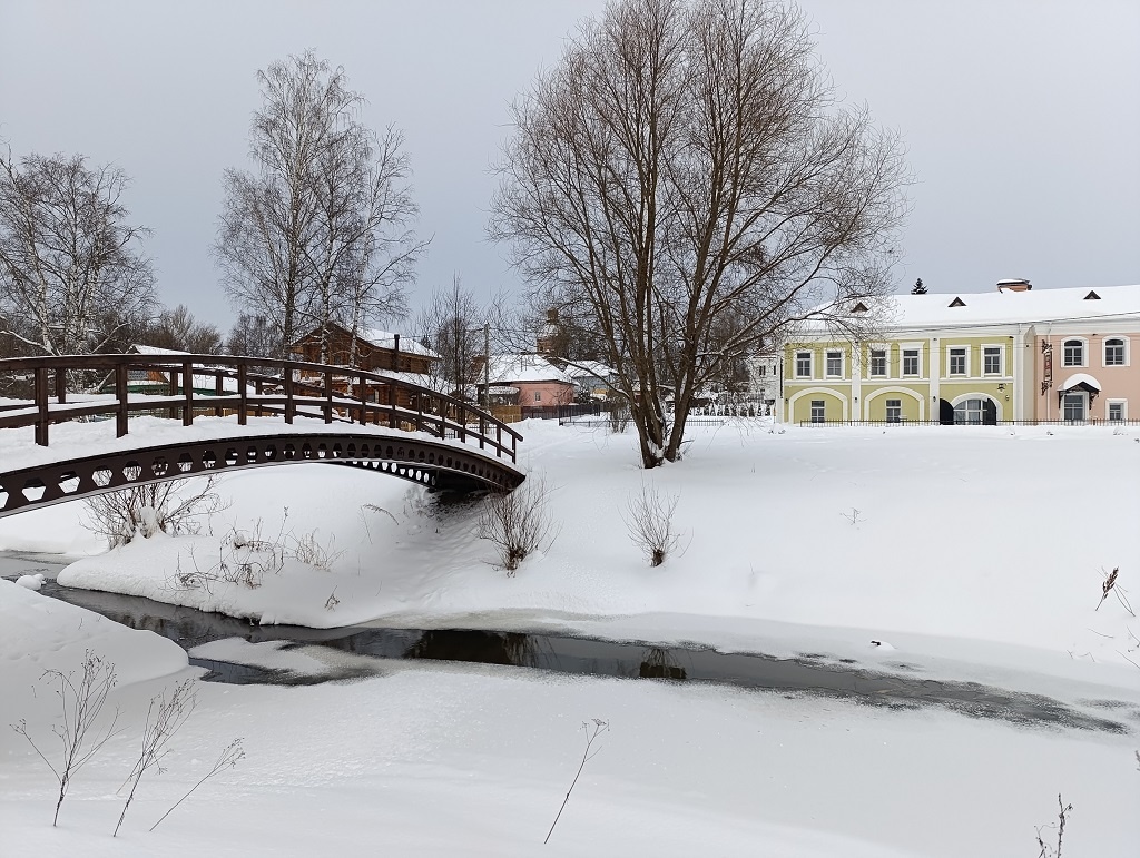 Каменные купеческие дома прекрасно сохранились