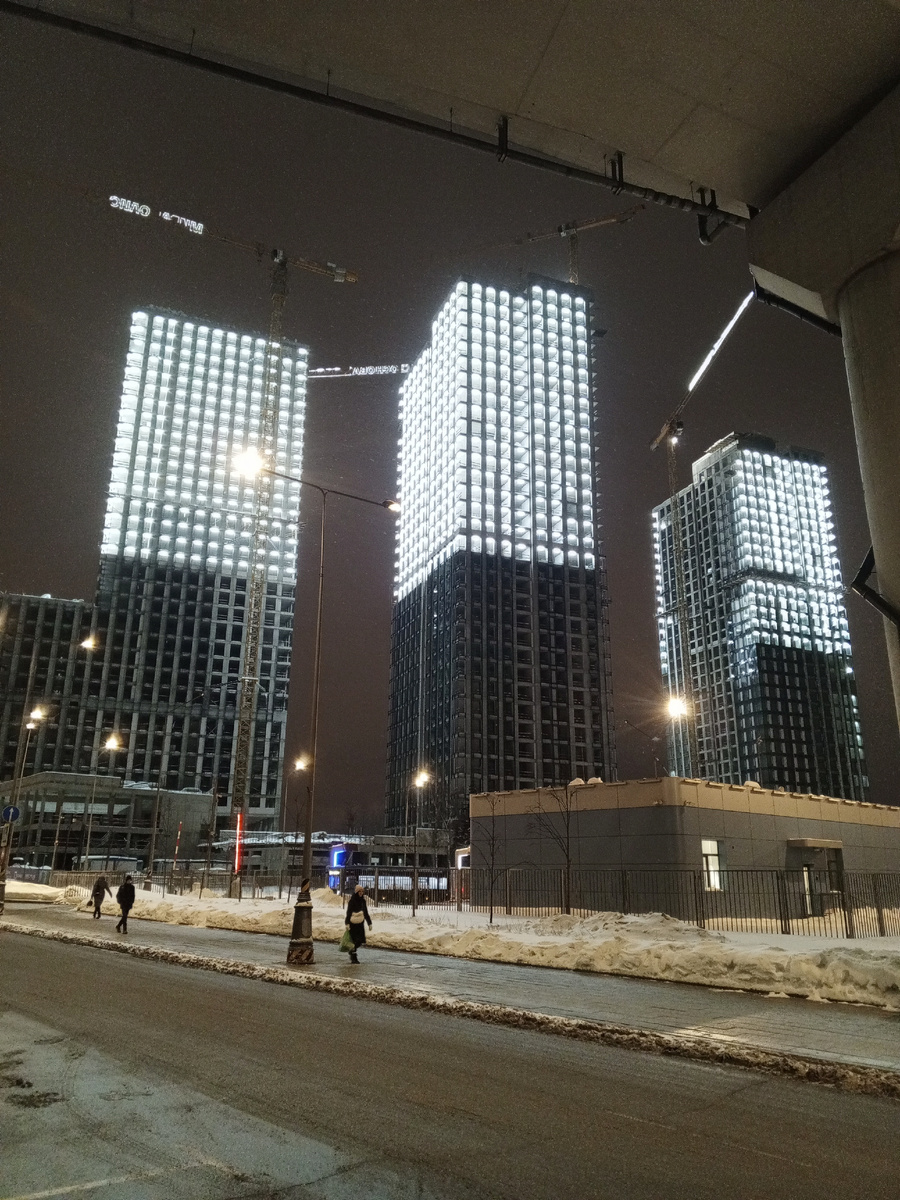 Сегодня статья навеяна этим видом. Мираполис. Ростокино.