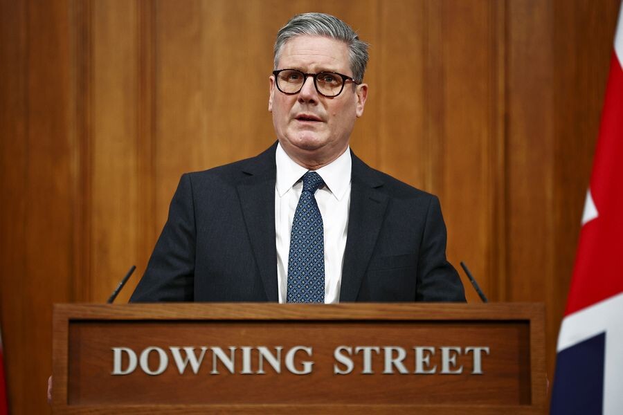    Премьер-министр Великобритании Кир Стармер / Источник: © Henry Nicholls/AP/TASS