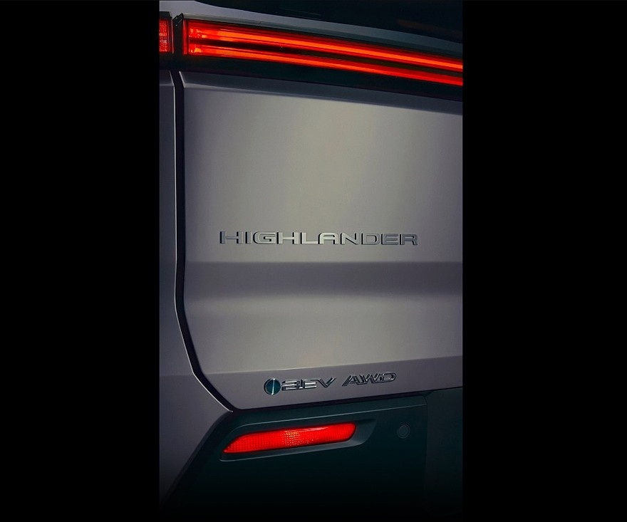    Новый тизер Toyota Highlander пятого поколения