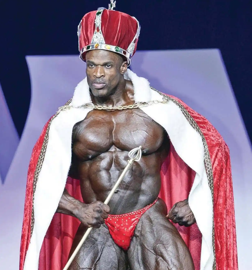 Ронни повезло и в том, что Дориан, как крайне умный человек, поставил карьеру на полный "стоп" в 1997 году. 