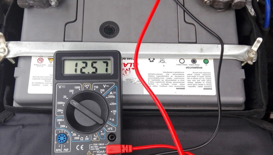 Аккумулятор: что нужно знать и как его заменить?