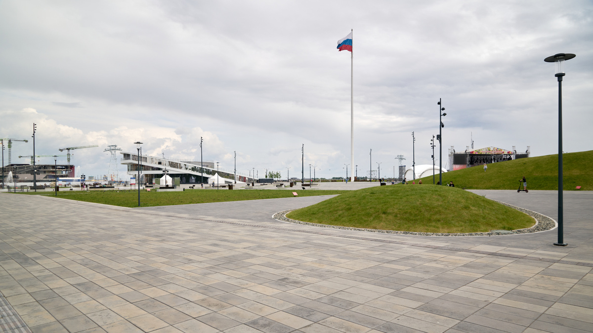 Благовещенск, "Трибуна-Холл"