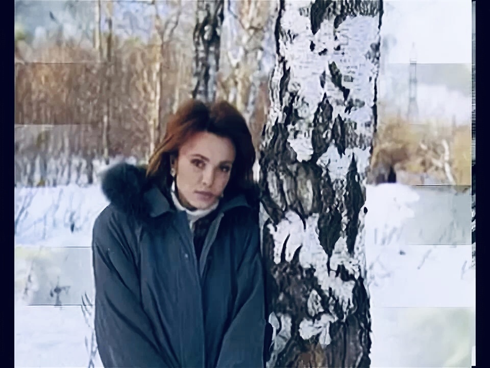 Татьяна Снежина написала более 200 песен и множество стихов, девушка погибла еще совсем молодой. Ее песни впоследствии исполнили звезды российской эстрады