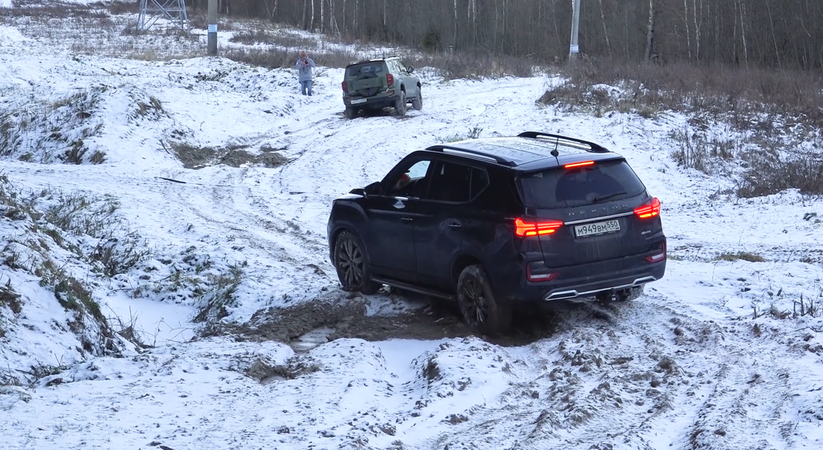 KGM Rexton значительно проигрывает по геометрии.