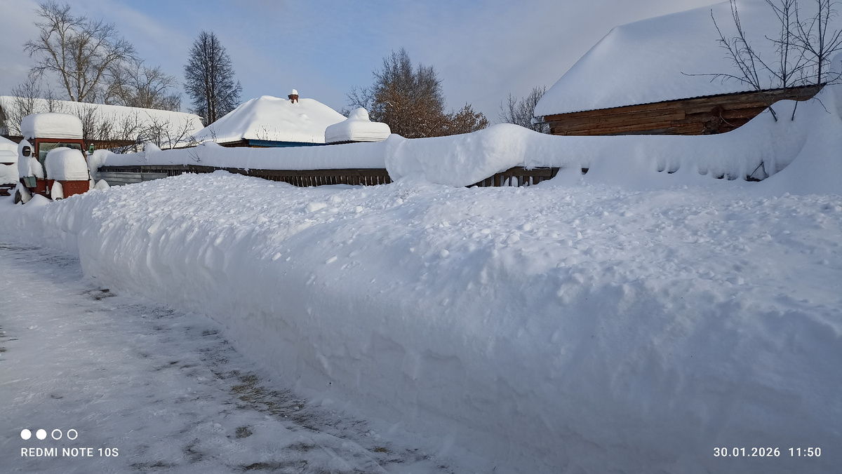 Сугробы. Фото автора.