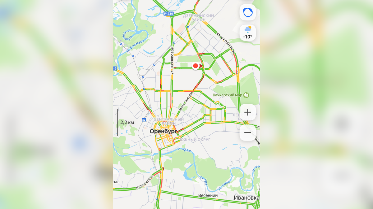    В Оренбурге пробки, а цены на такси взлетели вверх