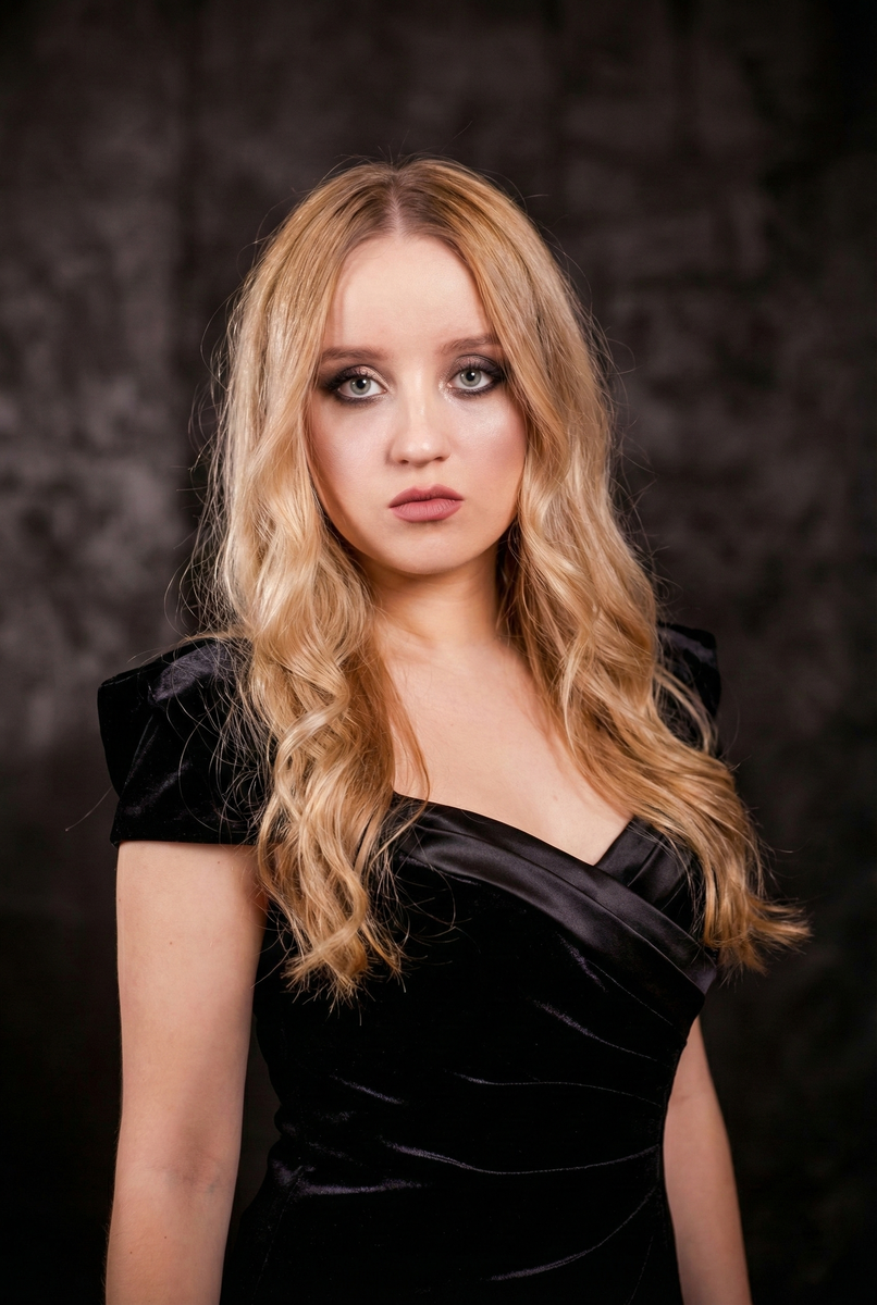 Поэтесса Наталья Пономарёва NAT/НЭТ