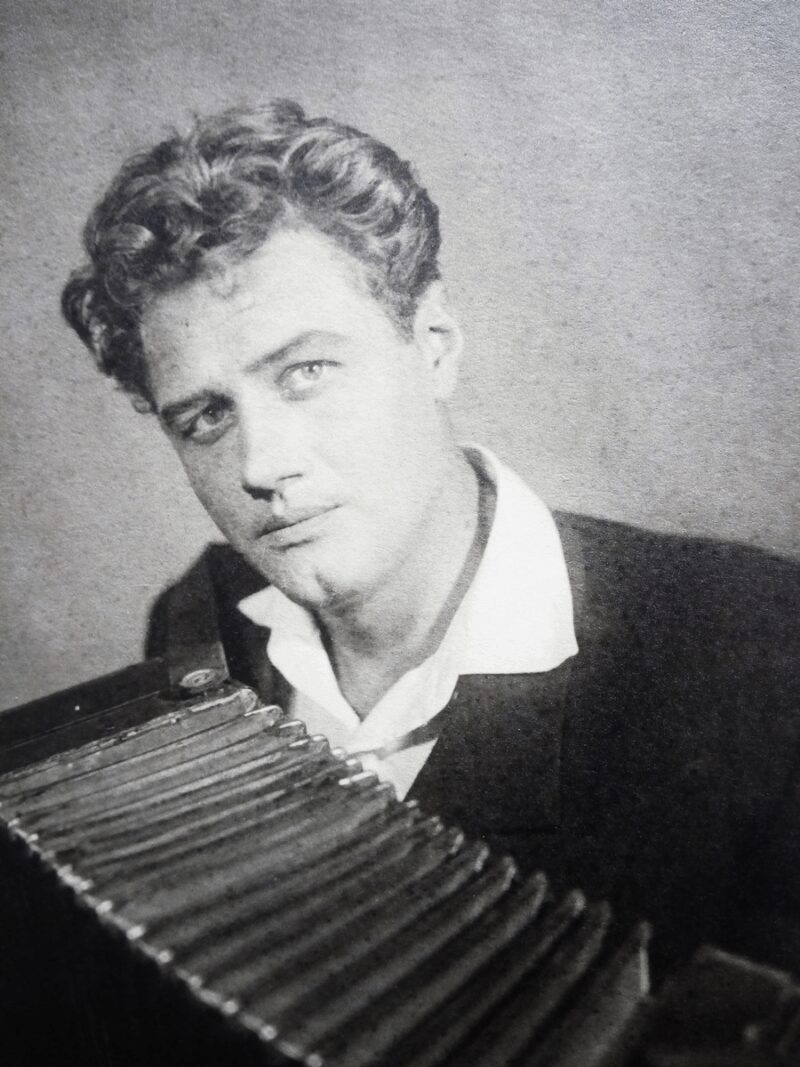    Леонид Тарабаринов — первый муж Натальи Фатеевой.