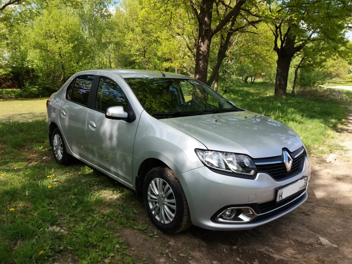 Renault Logan II (рестайлинговая версия)