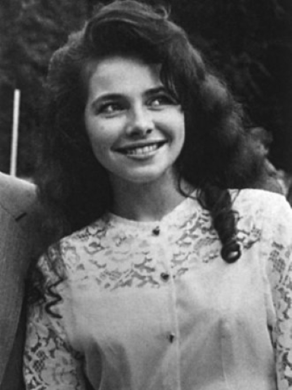    Юная Екатерина Гусева