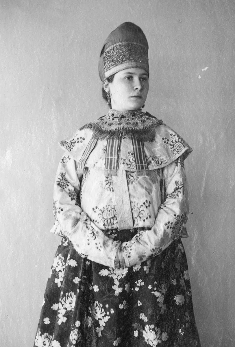 Традиционные русские костюмы из коллекции Натальи Шабельской