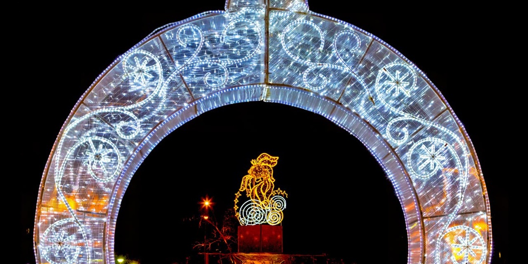 "В свете огней, в зимней тишине