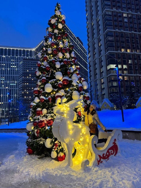 На фото: ведущая прогноза погоды на канале ТВЦ  Наталия Зотова