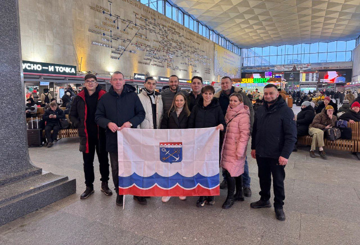 Ленинградские врачи вновь приступили к работе в Енакиево