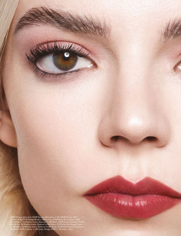 Аня Тейлор‑Джой фото из общего доступа