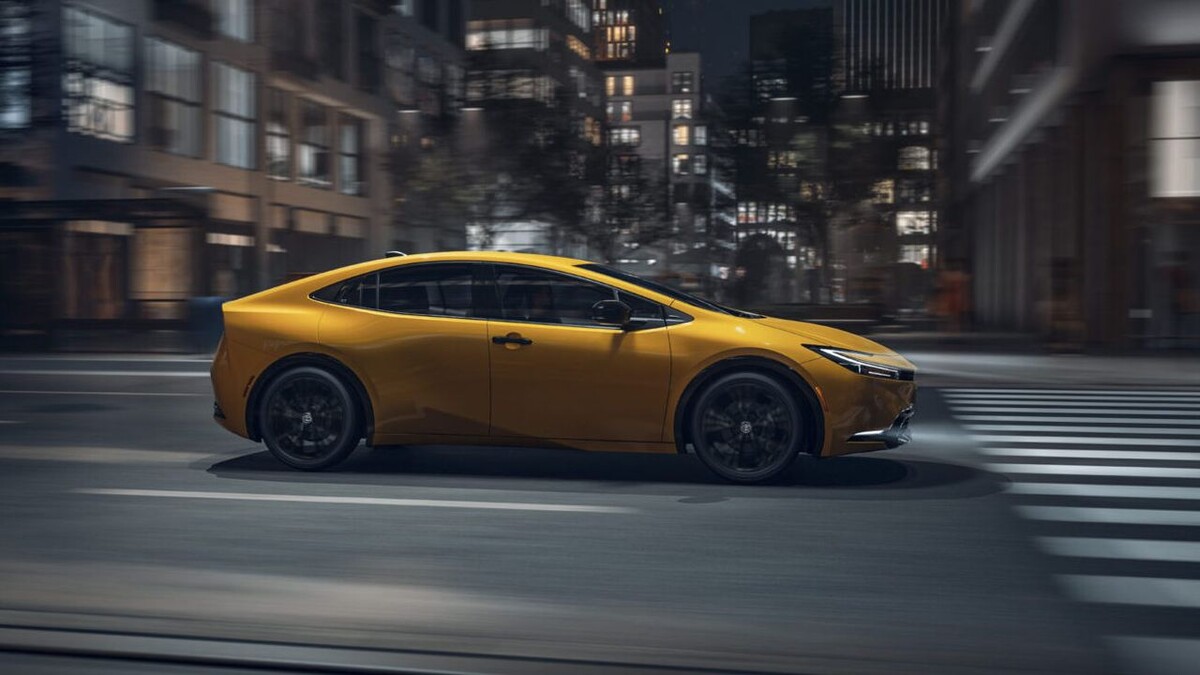    Toyota Prius 2025 года. Фото Toyota