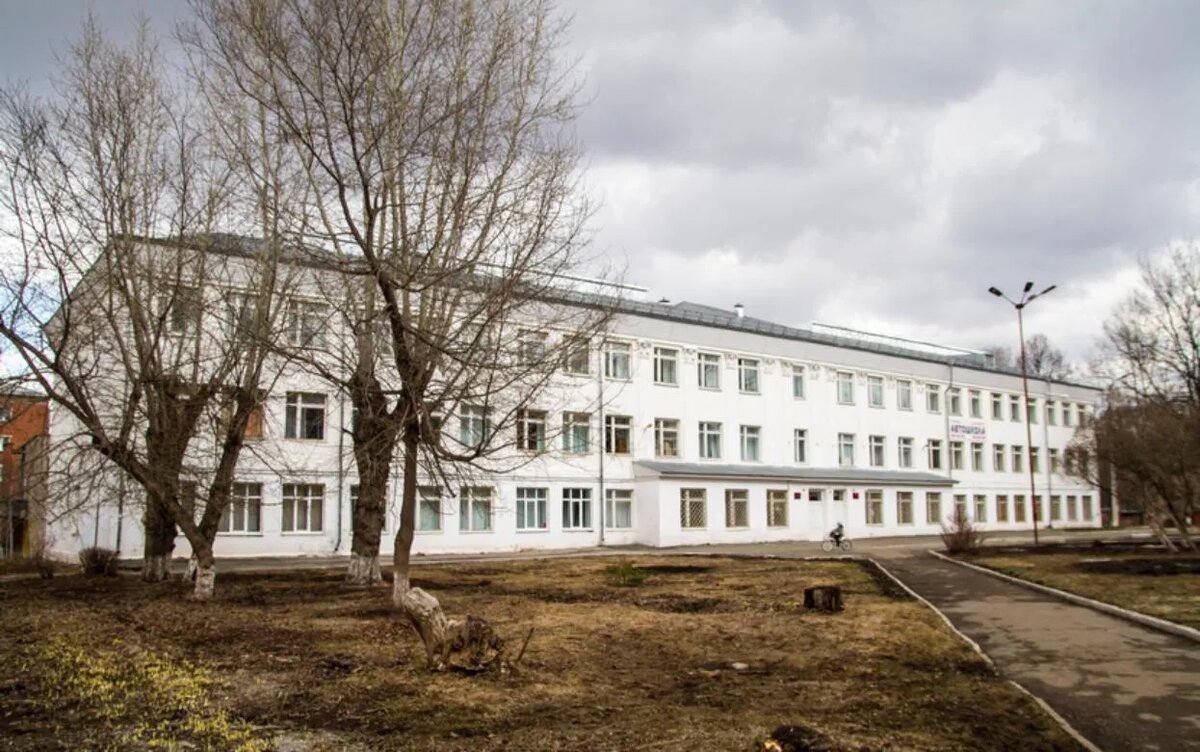    Власти Ижевска все же объединят школы №№ 28 и 67