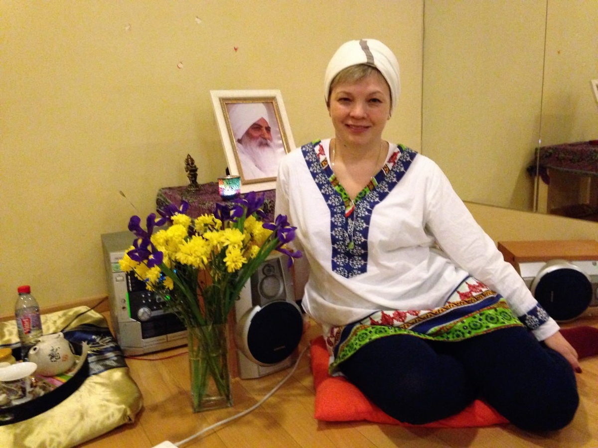 2018 год. С этого обучения мастерству целения Сат Нам Расаян я начала свою первую 40-дневку
