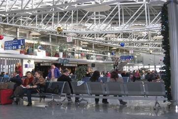 В Бориспольском аэропорту Киева.