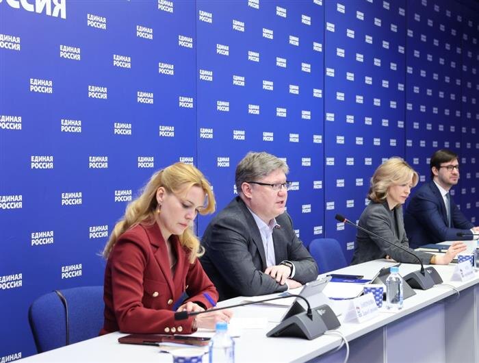    ФОТО: самарское отделение партии "Единая Россия"