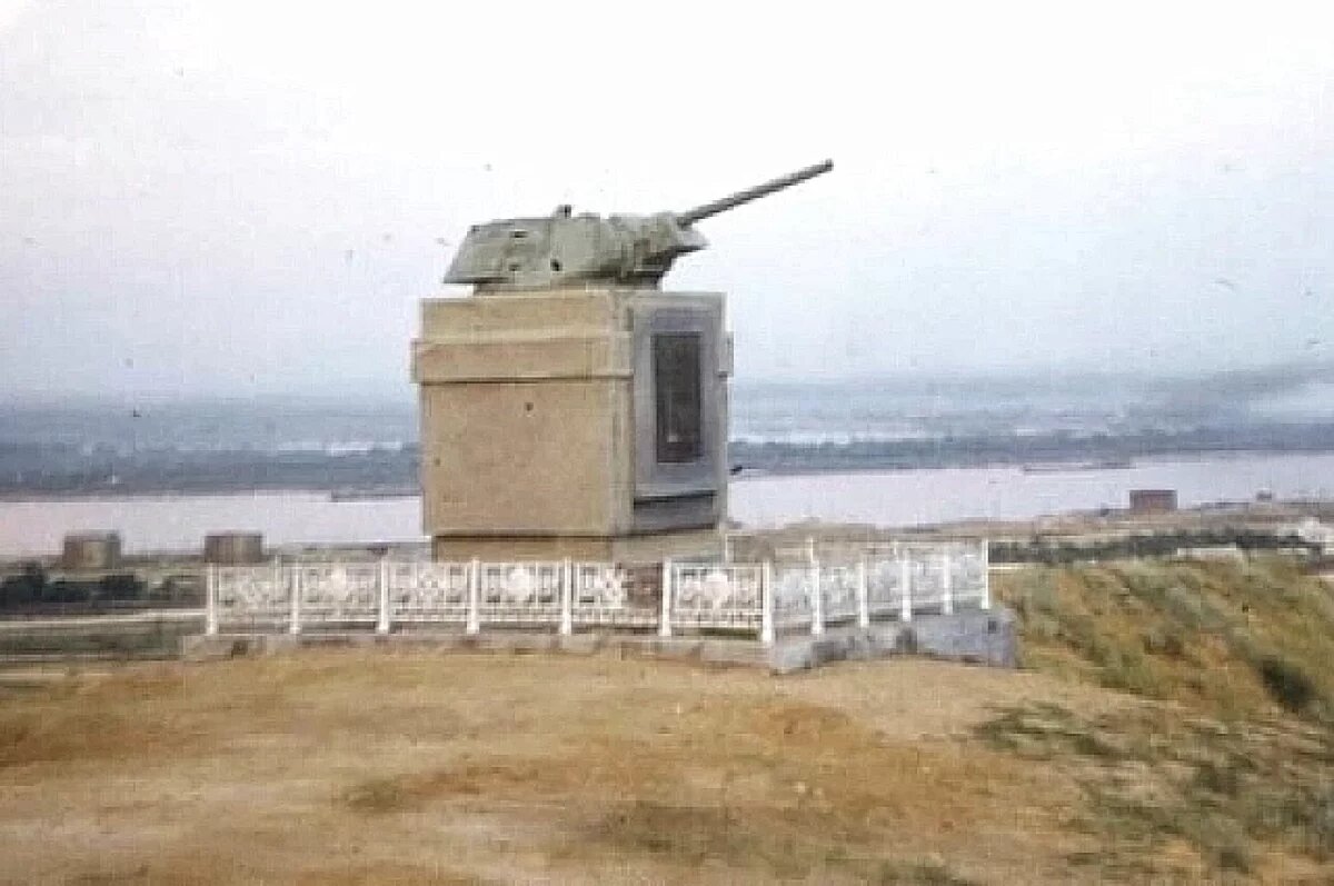    Реконструкторы отыскали пропавшую с Мамаева кургана танковую башню