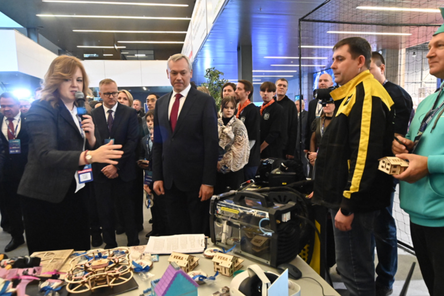    Фото пресс-службы правительства Новосибирской области