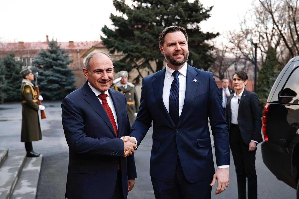 Вице-президент США Вэнс встретился с Пашиняном в Ереване, 2026.