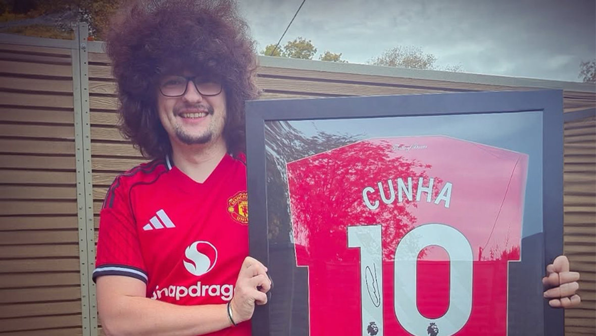    Фрэнк Айлетт. соцсети