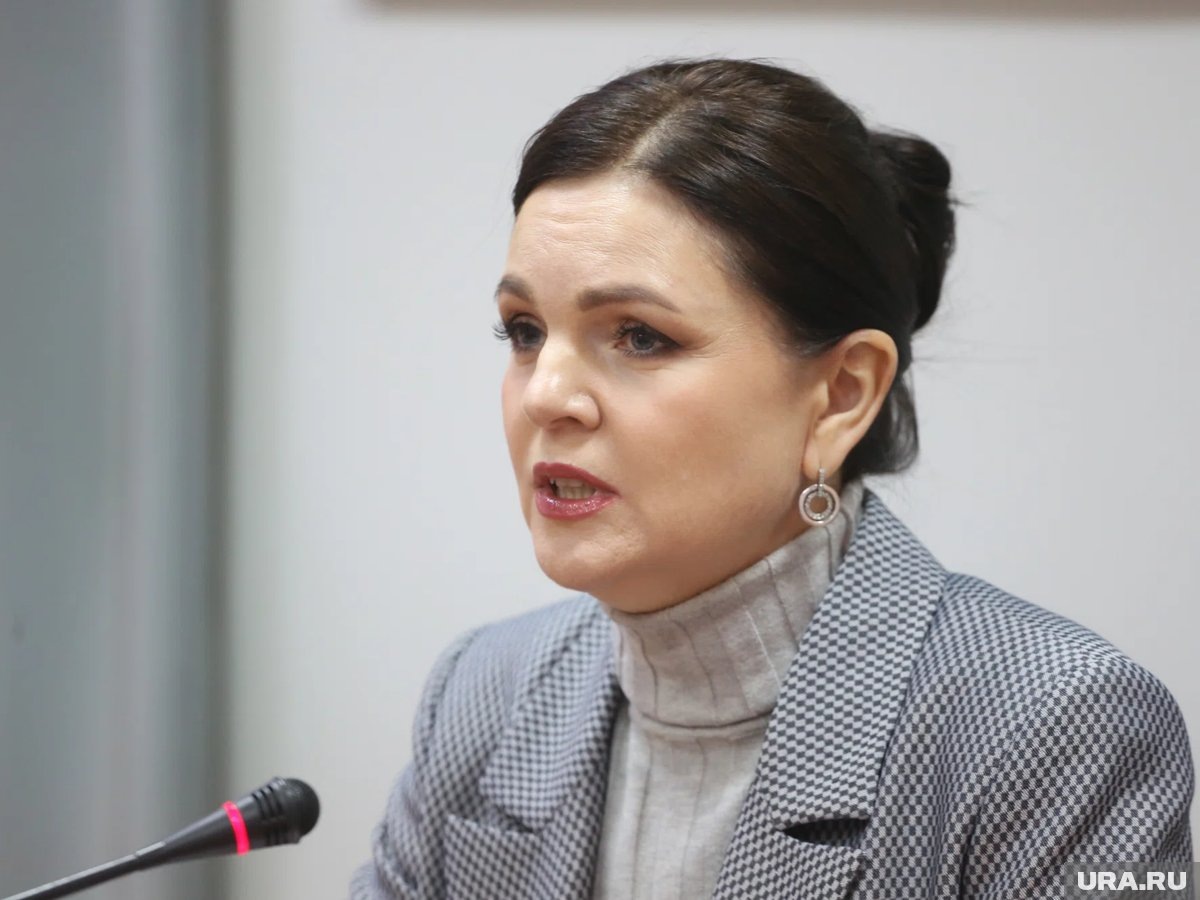     Замгубернатора ХМАО Елена Майер анонсировала внеплановую проверку после инцидента в гимназии Советского
