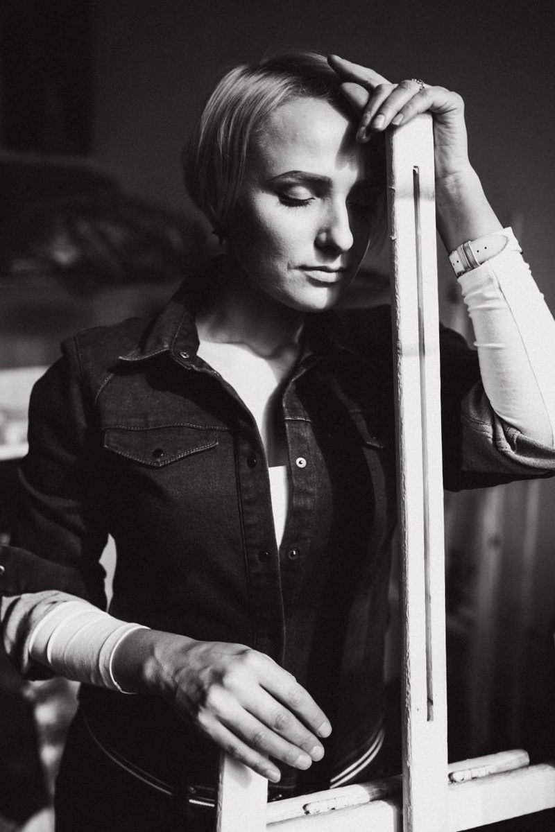 Художница Ксения Елисеева