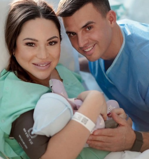 Солист группы «Иванушки International» Кирилл Туриченко впервые стал отцом! 43-летний певец сообщил, что у него родился сын весом 3600