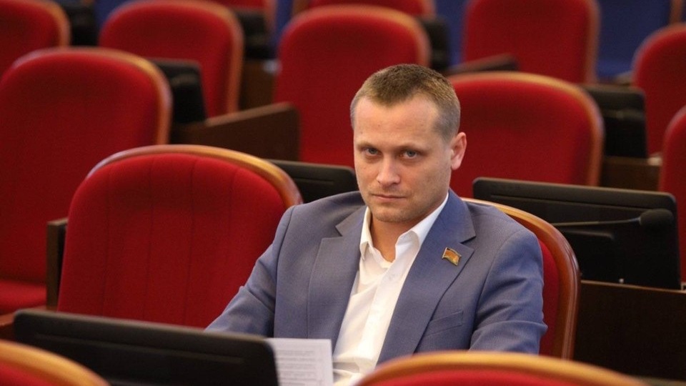 Продавал место в думе за 6,75 млн рублей: Кубанский депутат отправился в СИЗО за мошенничество