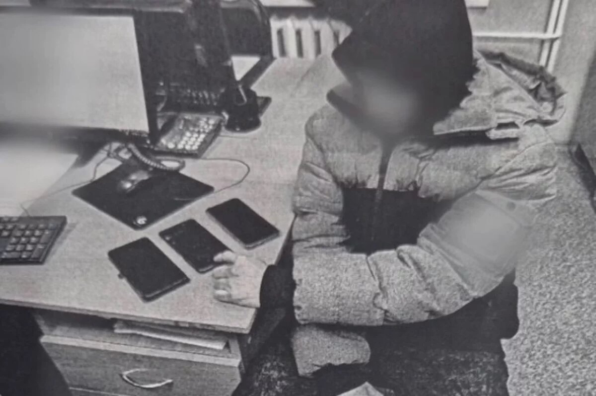    Сын тайно похитил у матери более 250 тысяч рублей в Астраханской области