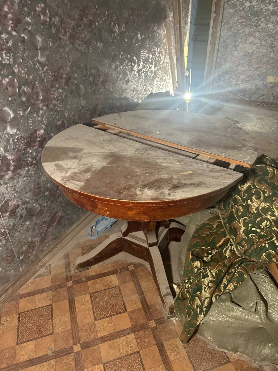 Стол фабрики "Ладога"