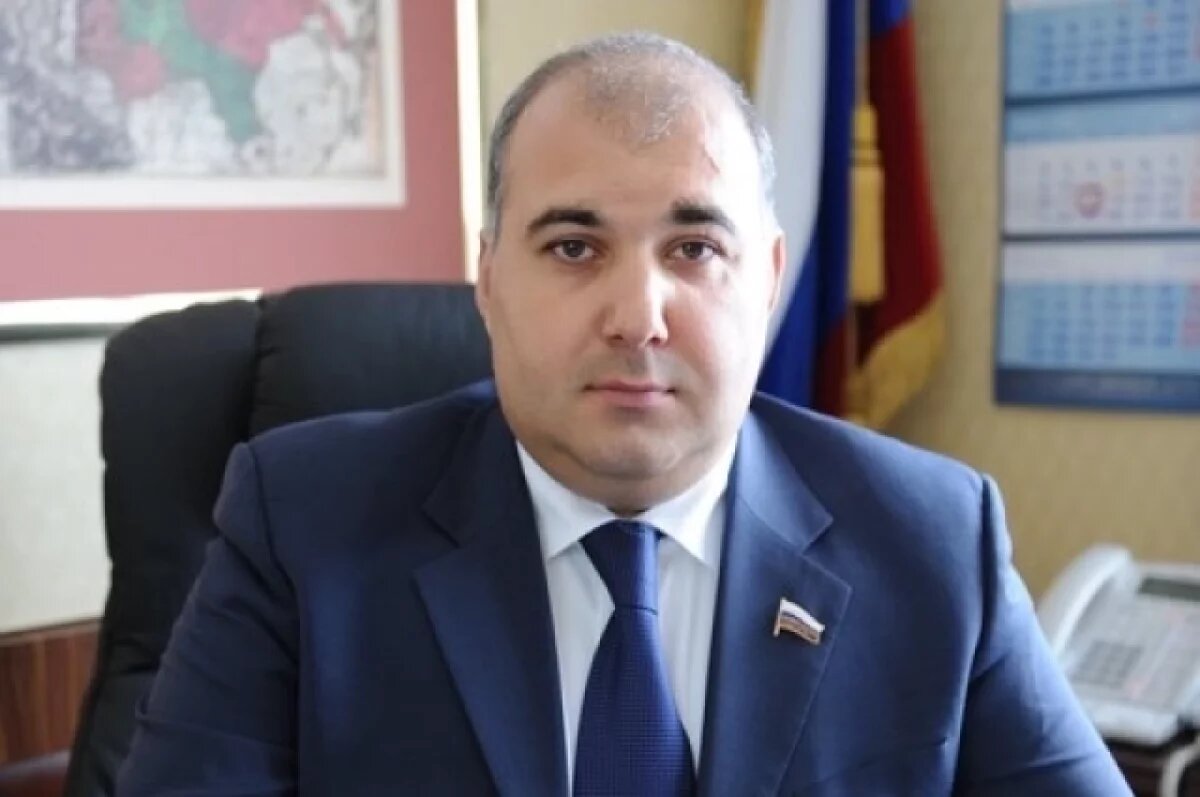    Экс-депутат Госдумы Напсо пытается обжаловать досрочное лишение мандата