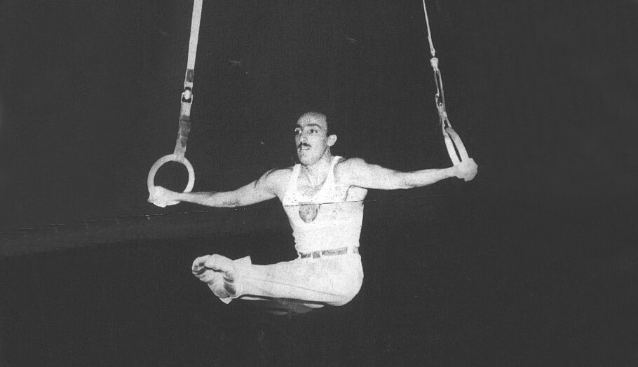   Грант Шагинян стал олимпийским чемпионом в упражнениях на кольцах, показав самую сложную программу. Фото: из личного архива Гранта Шагиняна.