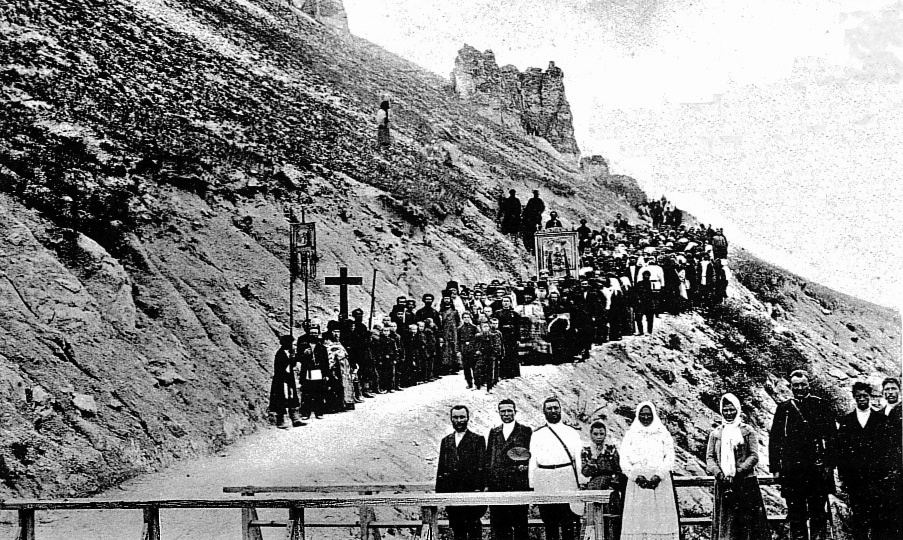 К ИСТОРИИ КРЕСТНЫХ ХОДОВ