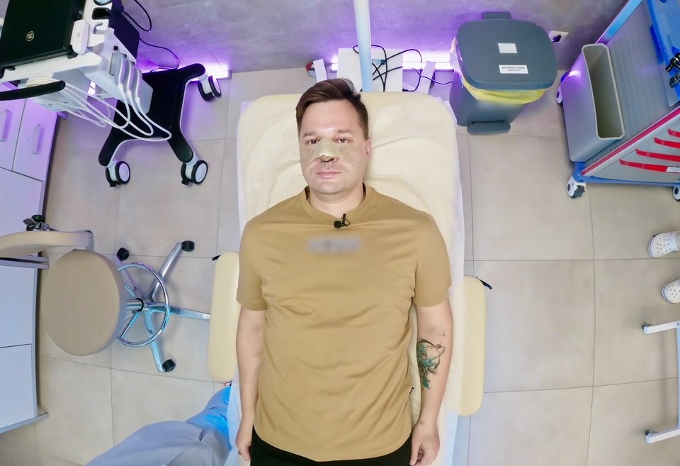    Сейчас Александр страдает от тяжелых последствий: он не может нормально дышать и часто задыхается. Фото: телеканал «Пятница»