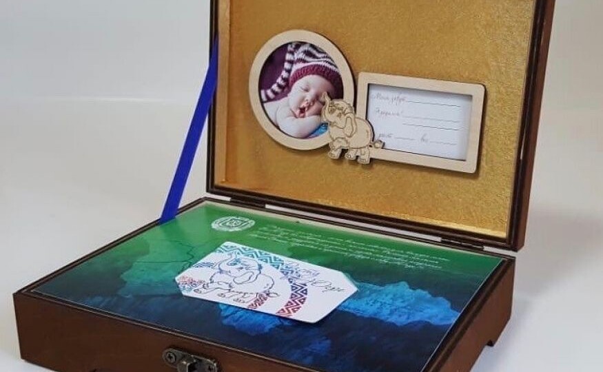 ХМАО-Югра ограничила подарки за новорождённых только российскими семьями