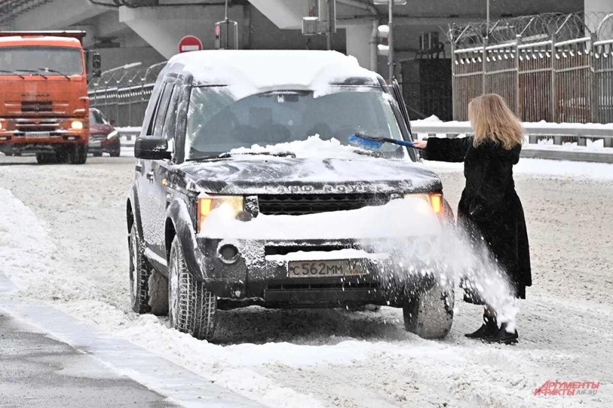    11 февраля юг Тюменской области накроют снег и метель