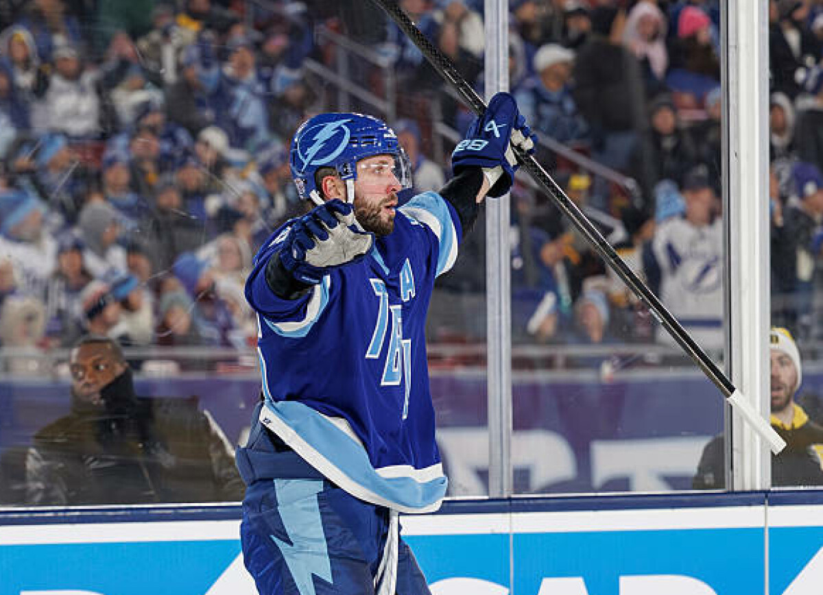     Канадец Стэмкос назвал «искусством» игру Кучерова