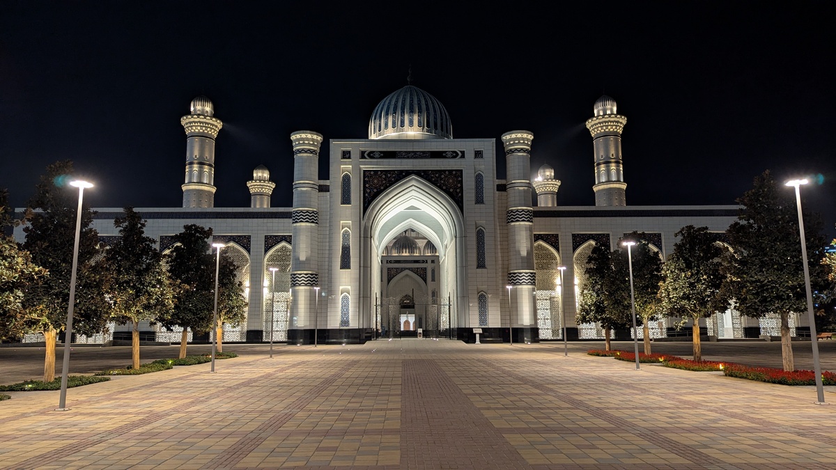 Мечеть имени Имама Азама Абу Ханифы