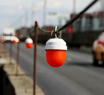 Гирлянды из сигнальных фонарей