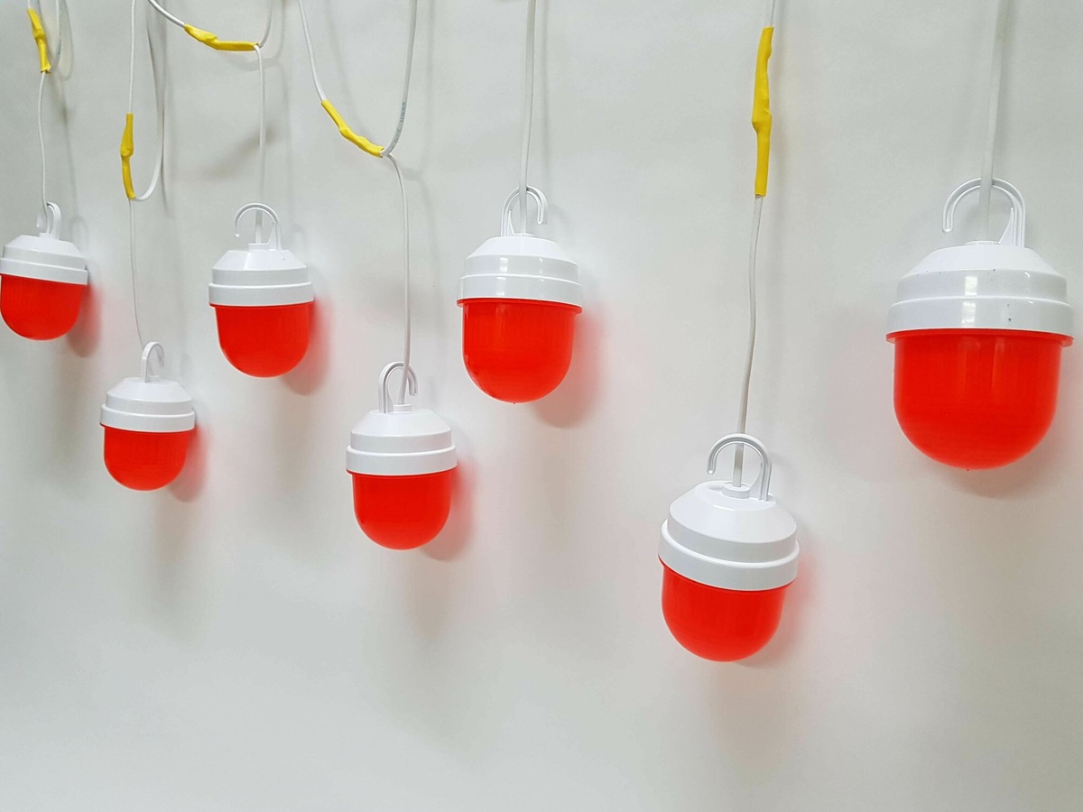 Что такое гирлянда из сигнальных фонарей