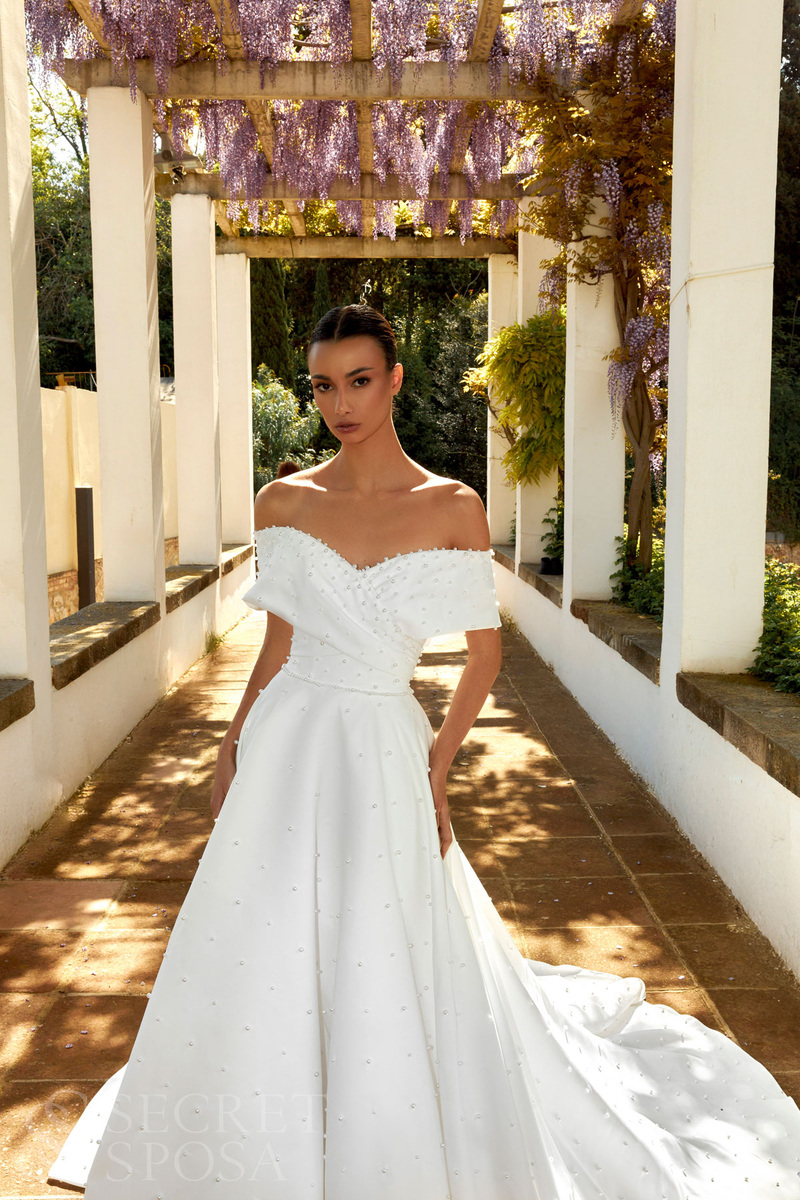 Свадебное платье Августина от бренда Secret Sposa