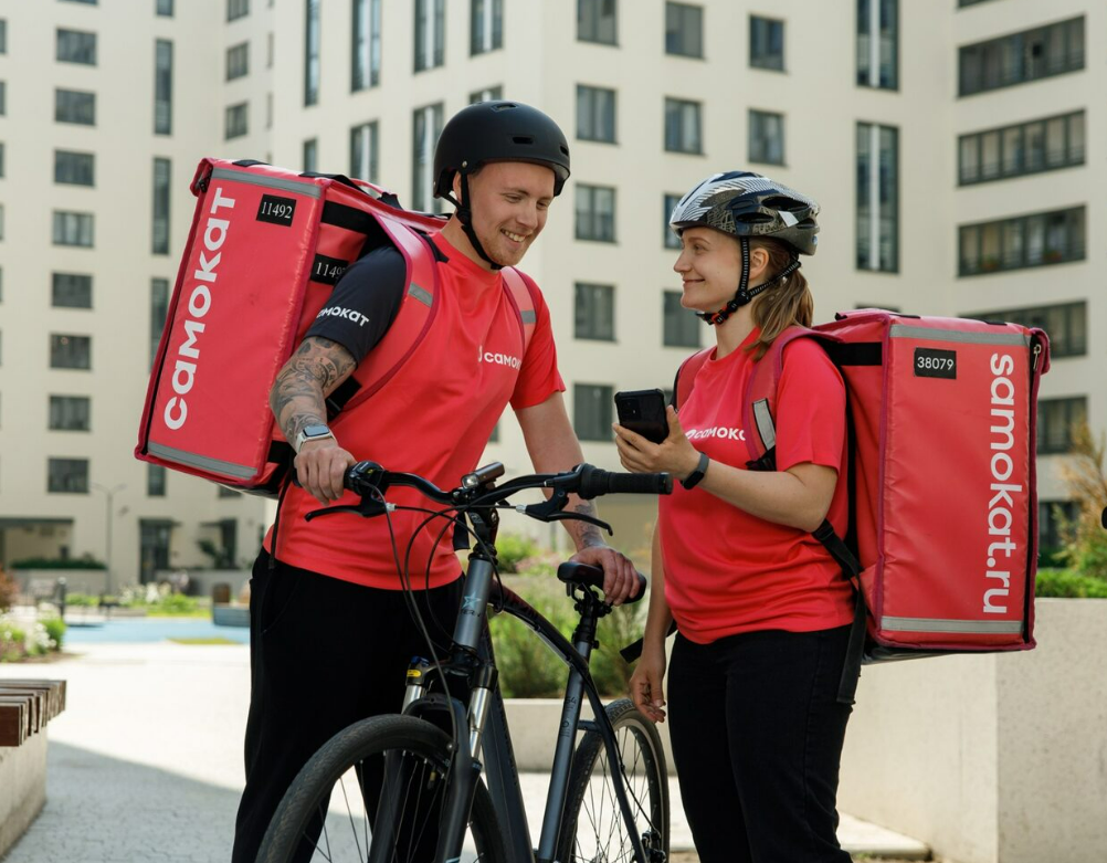 Заработок курьера в «Самокате»: реальные цифры и факты.